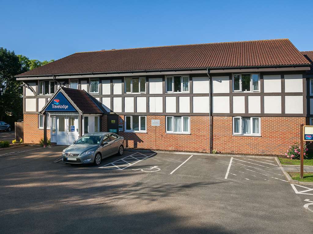 Travelodge Bedford Goldington Road エクステリア 写真