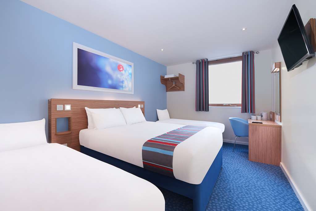 Travelodge Bedford Goldington Road 部屋 写真
